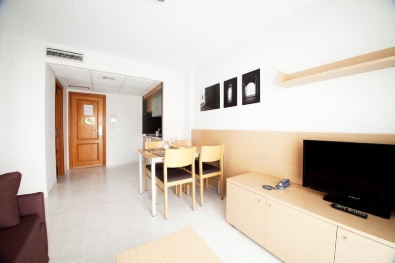 Las mejores ofertas de APARTHOTEL ACUAZUL Peñíscola