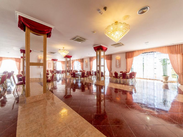 Las mejores ofertas de OYO HOTEL EL PRADO Carrascosa del Campo