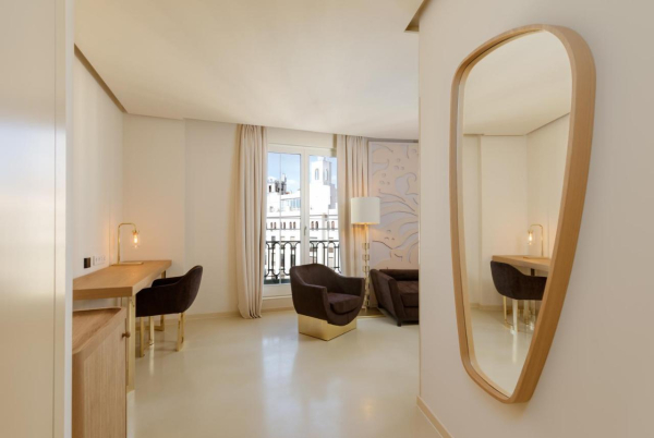 Las mejores ofertas de ROOM MATE MACARENA - GRAN VIA Madrid