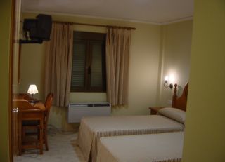 HOTEL BALNEARIO DE CHULILLA