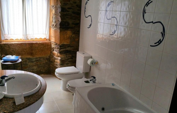 Las mejores ofertas de PAZO DA TRAVE Viveiro