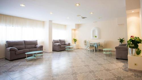 Las mejores ofertas de HOTEL CASSANDRA (EX SANTA MONICA) S