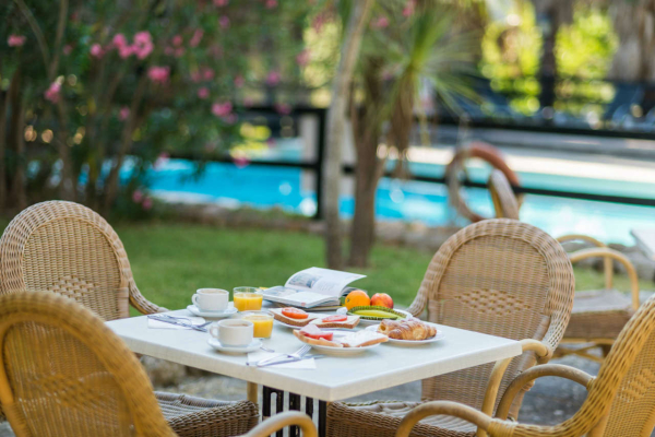 Las mejores ofertas de PETIT HOTEL RURAL SON JORDA Sencelles