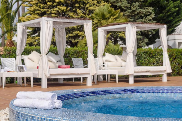 Las mejores ofertas de GARDEN SALADINA HOTEL (EX GARDEN HOLIDAY VILLAGE) Platja de Muro