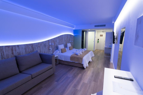 Las mejores ofertas de R2 BAHIA CALA RATJADA ONLY ADULTS Cala Ratjada