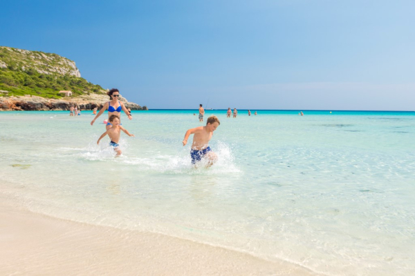 Las mejores ofertas de APARTHOTEL CLUB ROYAL SON BOU Son Bou