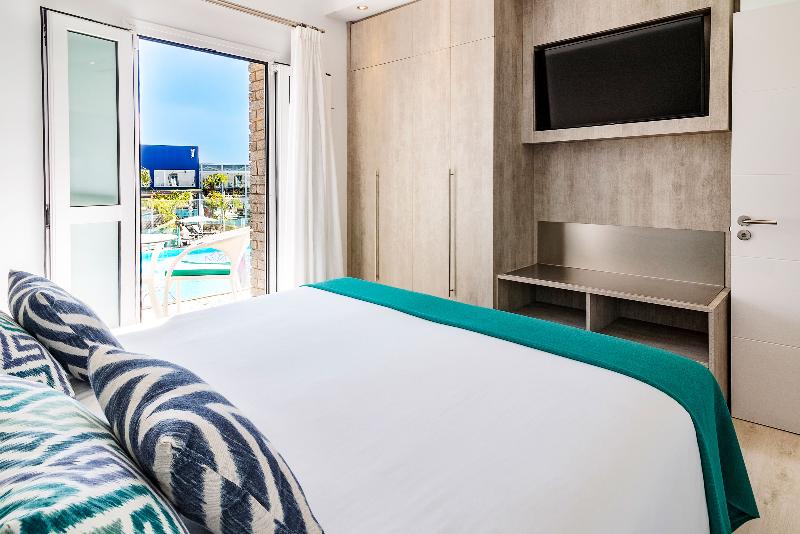 Las mejores ofertas de HOTEL LIVVO LOS CALDERONES Maspalomas