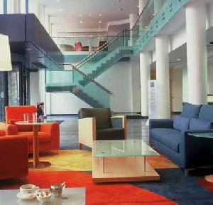 HILTON GARDEN INN BIRMINGHAM BRINDLEY PLACE