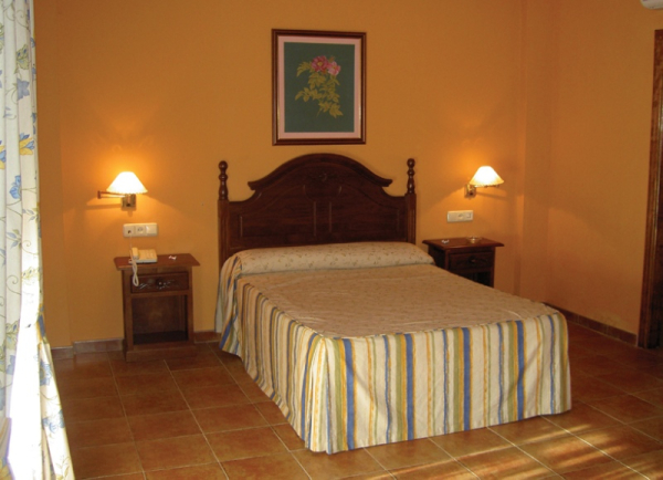 Las mejores ofertas de HOTEL ASADOR ALBENZAIRE Fuensanta