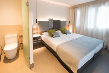 Las mejores ofertas de URBANA AND AND AND TRES CANTOS Tres Cantos