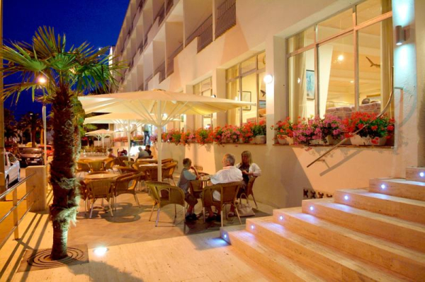 Las mejores ofertas de CHECKIN FLAMINGO Playa de L