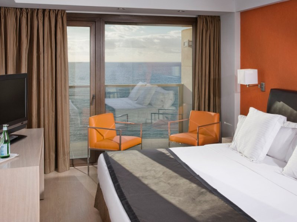 Las mejores ofertas de HOTEL CRISTINA BY TIGOTAN LAS PALMAS - ADULTS ONLY (+16) Las Palmas de Gran Canaria