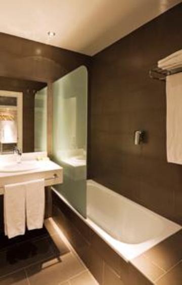 Las mejores ofertas de YIT VIA SEVILLA MAIRENA Mairena Del Aljarafe