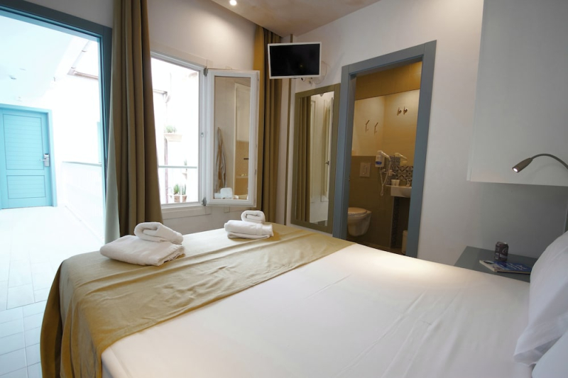 Las mejores ofertas de Hostal Gravina Tarifa