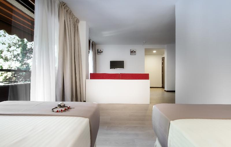 Las mejores ofertas de Roisa Hostal Boutique Madrid