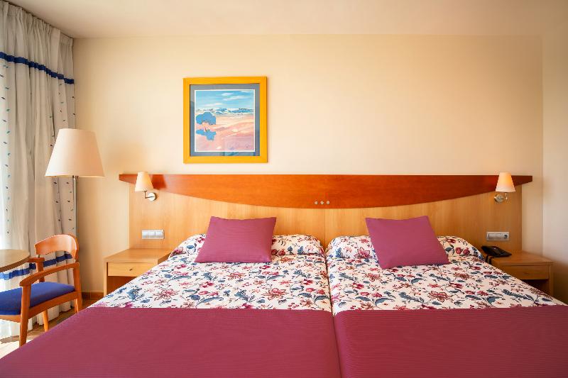 Las mejores ofertas de SERVIGROUP MARINA PLAYA HOTEL Mojácar