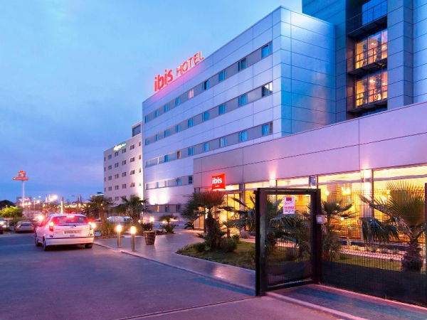 Las mejores ofertas de HOTEL IBIS VALENCIA BONAIRE AEROPUERTO Alfafar