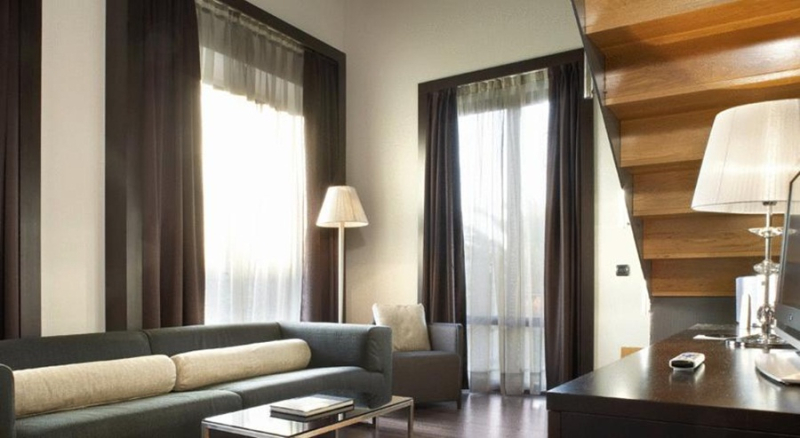 Las mejores ofertas de Ac Ciudad De Sevilla Sevilla