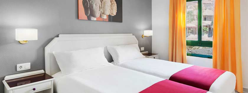 Las mejores ofertas de Elba Lucia Sport & Suite Hotel Antigua