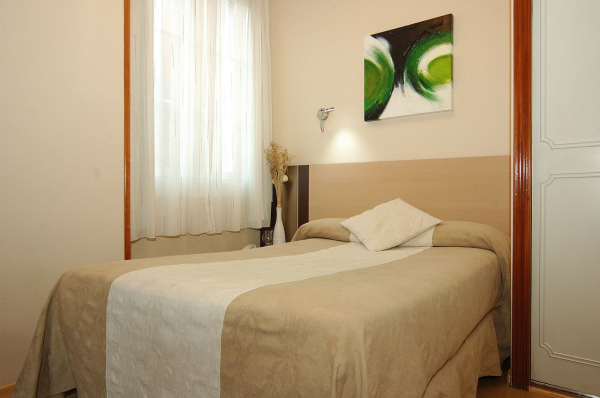Las mejores ofertas de B&B Hotel Madrid Centro Plaza Mayor Madrid