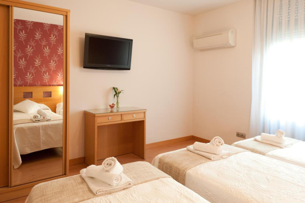 Las mejores ofertas de Hostal Abami I I Madrid