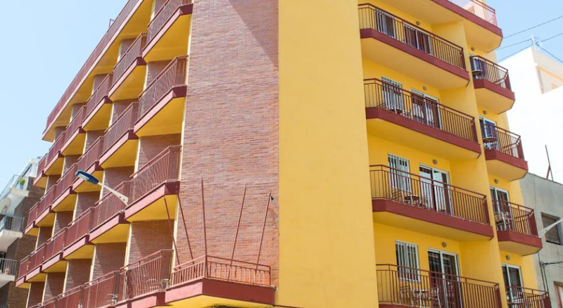 Las mejores ofertas de Hotel Celymar Benidorm