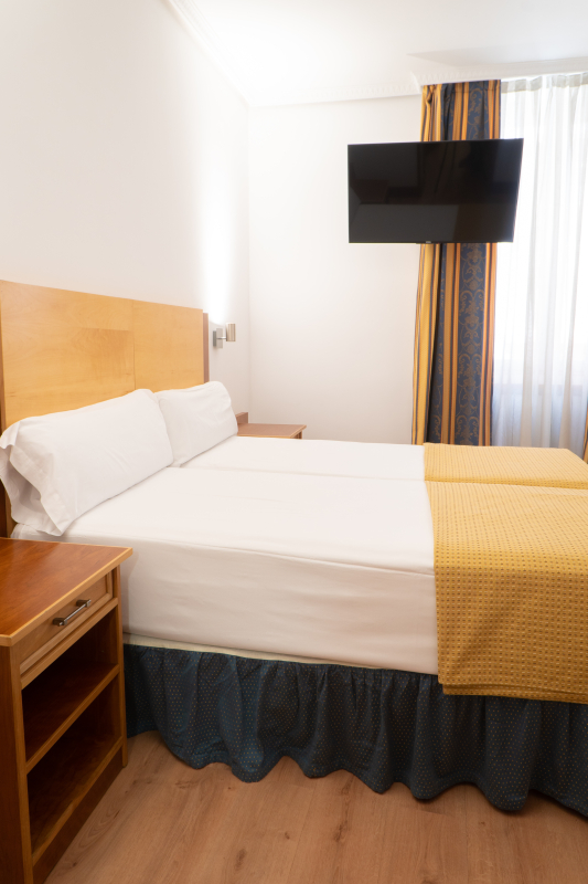 Las mejores ofertas de Hotel Mora by MIJ Madrid