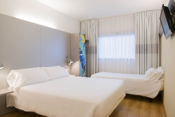 Las mejores ofertas de B&B HOTEL GIRONA 2 Salt