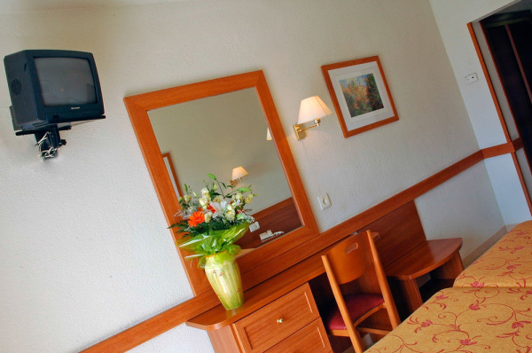 Las mejores ofertas de HTOP ROYAL STAR HOTEL Lloret De Mar