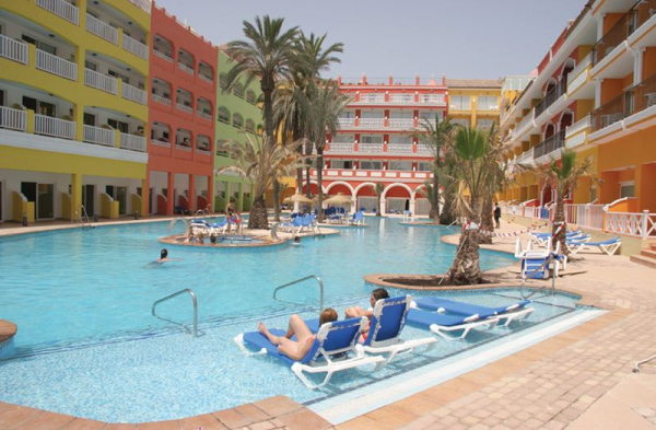 Las mejores ofertas de MEDITERRANEO BAY HOTEL AND RESORT Almería