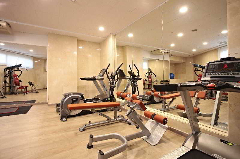 Las mejores ofertas de SANDOS BENIDORM SUITES Benidorm