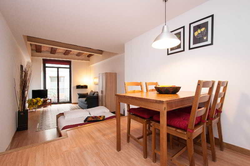 Las mejores ofertas de Liceu Apartments by Gaiarooms Barcelona