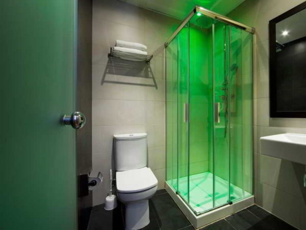 Las mejores ofertas de Hostal Bcn Ramblas Barcelona