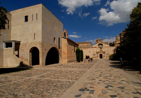 Las mejores ofertas de Hostatgeria De Poblet Costa Daurada North and South