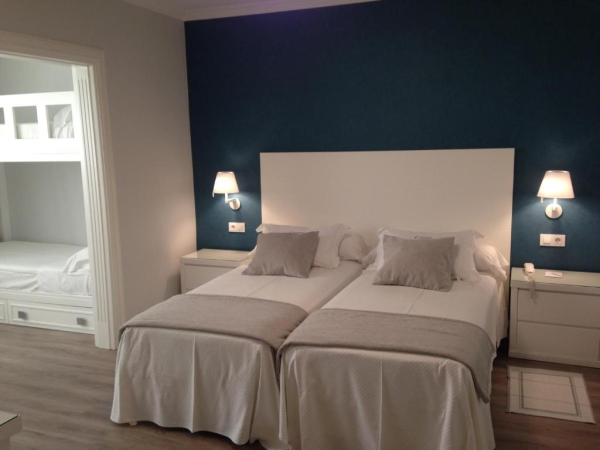 Las mejores ofertas de Las Rocas Playa Hotel Comillas