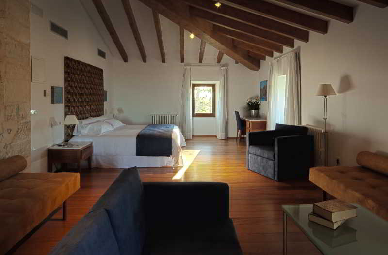 Sa Cabana Hotel and Spa