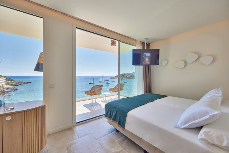 Las mejores ofertas de Universal Hotel Aquamarin Sant Telm