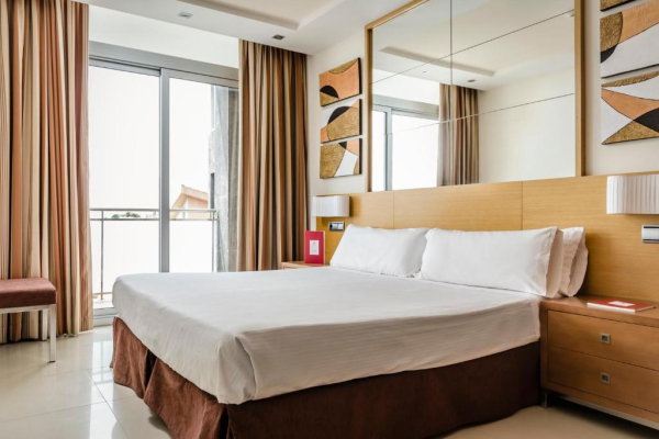Las mejores ofertas de Exe Cunit Suites & Spa Costa Daurada North and South