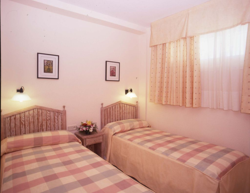 Las mejores ofertas de FENIX BEACH APTS Roquetas De Mar 