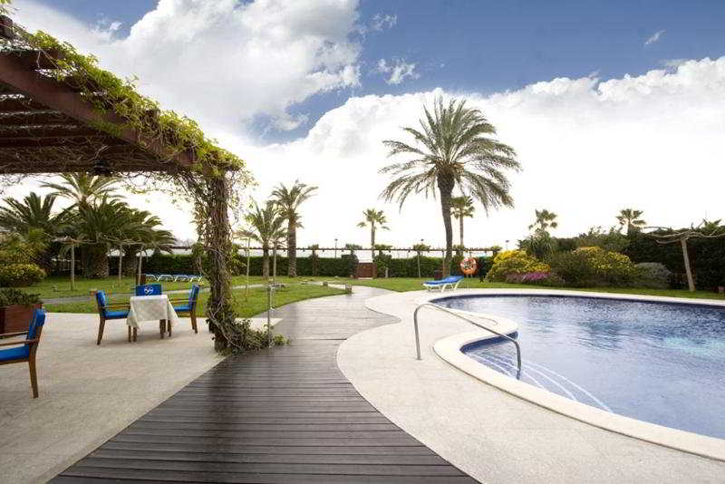 Las mejores ofertas de Prestige Hotel Victoria Roses