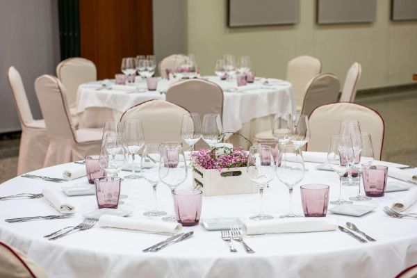 Las mejores ofertas de Hotel Santiago Plaza Affiliated By Melia Santiago De Compostela