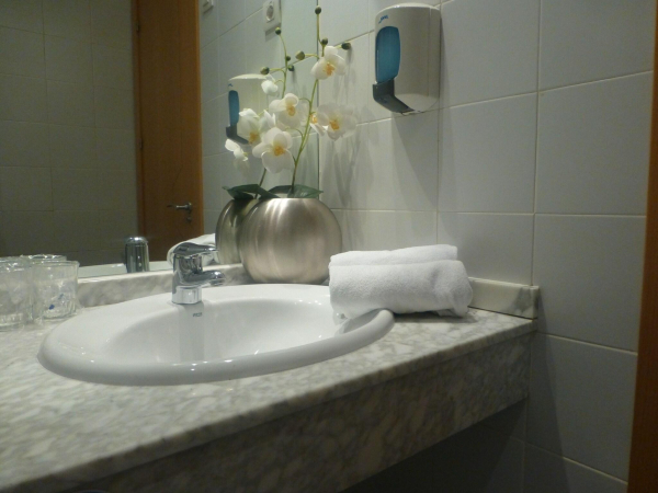 Las mejores ofertas de Hostal El Val Arganda Del Rey