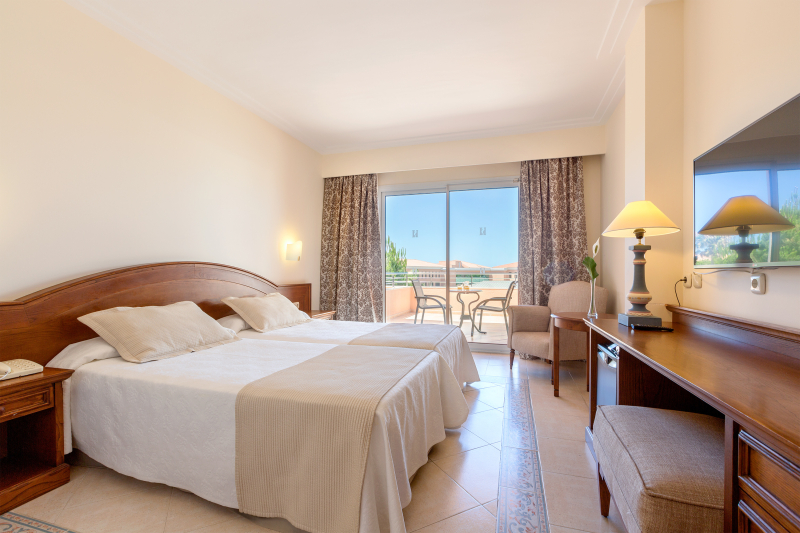 Hipotels Barrosa Garden