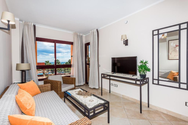 Las mejores ofertas de OH NICE CALEDONIA Estepona