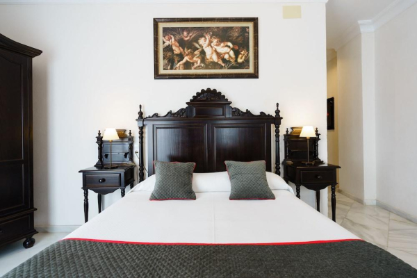 Las mejores ofertas de OYO HOSTAL CIUDAD TRIGUEROS MATALASCAÑAS