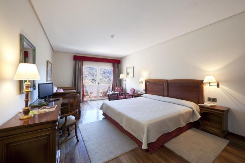 Las mejores ofertas de Parador De Cañadas Del Teide Santiago Del Teide