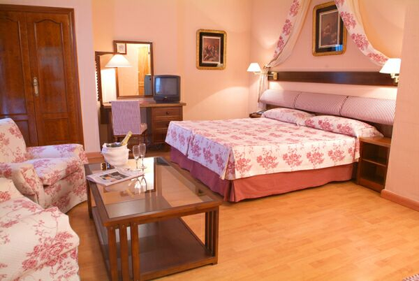 Las mejores ofertas de HOTEL ALCAZAR Sevilla