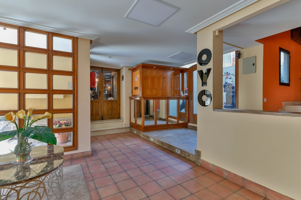 Las mejores ofertas de OYO HOSTERIA BODEGON DE GREDOS Peñíscola