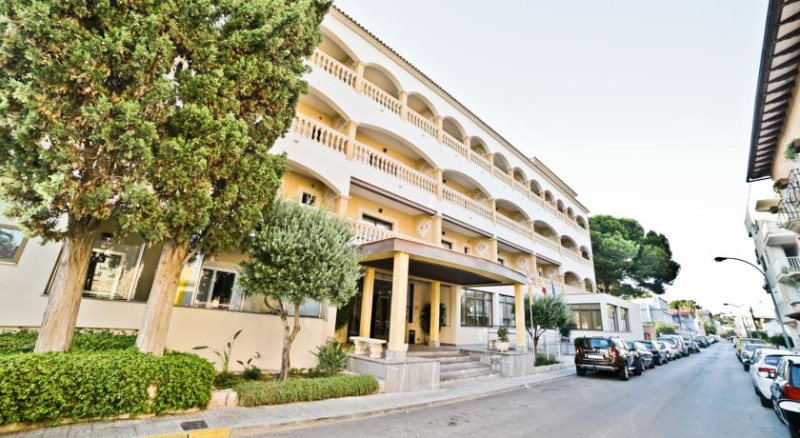 Las mejores ofertas de HOTEL BAVIERA Cala Ratjada