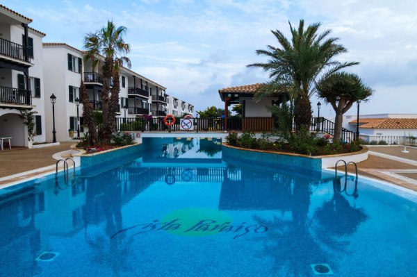 Las mejores ofertas de HOTEL ISLA PARAISO Arenal D, En Castell